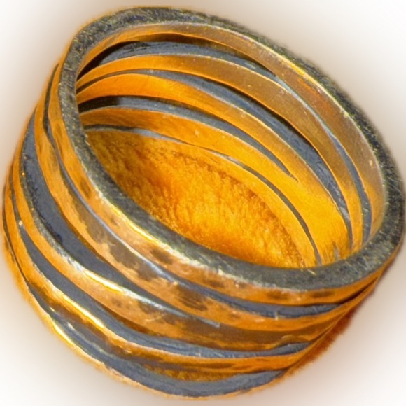 James Avery Stacked Sterling Silver Hammered Ring Size 7 Pre-Owned EUC .925 - Picture 5 of 5